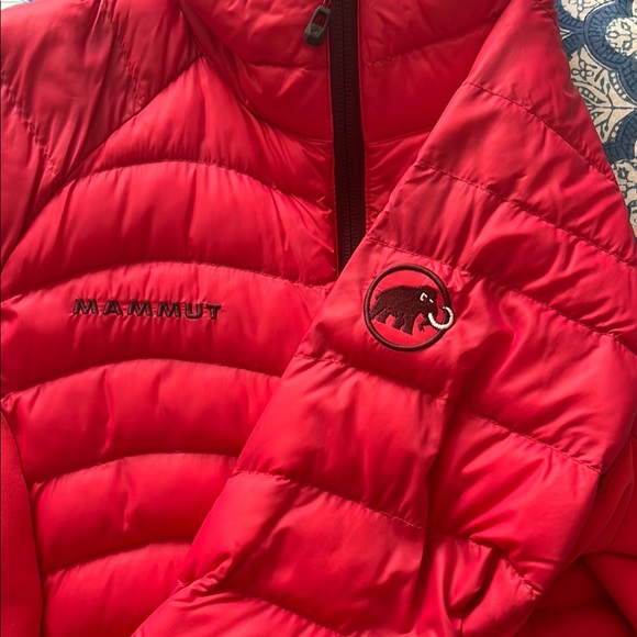 Mammut Red/Pink Microlight Down Puffer Jacket XS - Picture 2 of 7